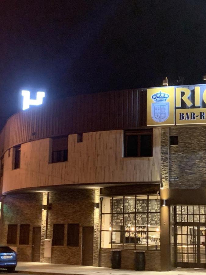 Hotel Riojano ウマネス・デ・マドリード エクステリア 写真