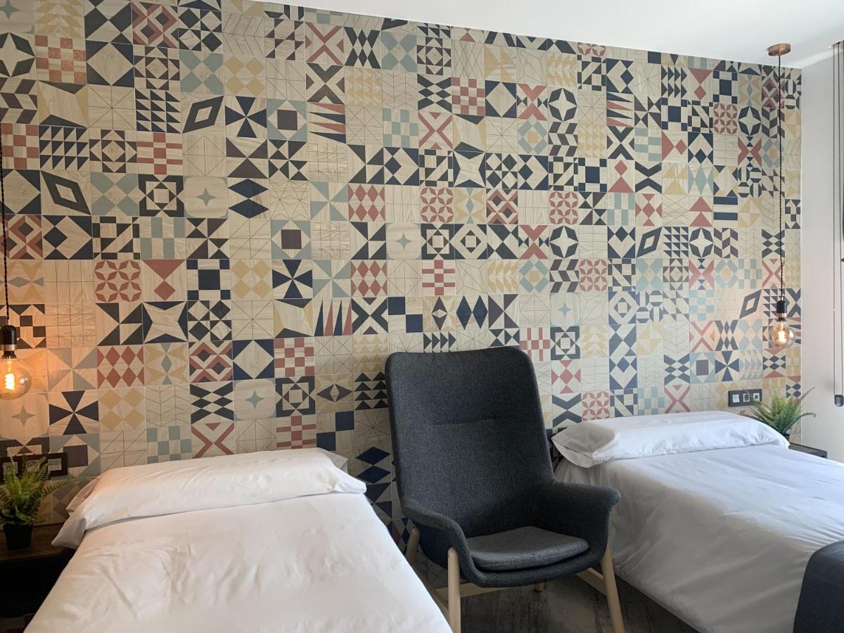 Hotel Riojano ウマネス・デ・マドリード エクステリア 写真