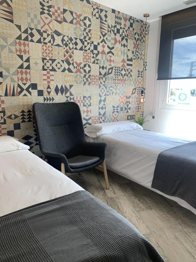 Hotel Riojano ウマネス・デ・マドリード エクステリア 写真